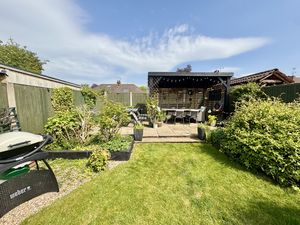 Gin Shed- click for photo gallery